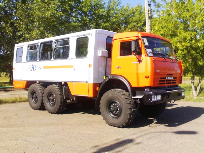 Вахтовый автобус НЕФАЗ-4208-011 КАМАЗ 5350-42 (Евро-5), 22 места 0