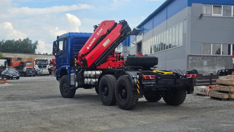 Седельный тягач Shacman X3000 с КМУ Sunhunk 328-6 0