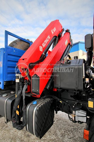 Бортовой КАМАЗ 43118-3027-50 с КМУ Sunhunk 168 3