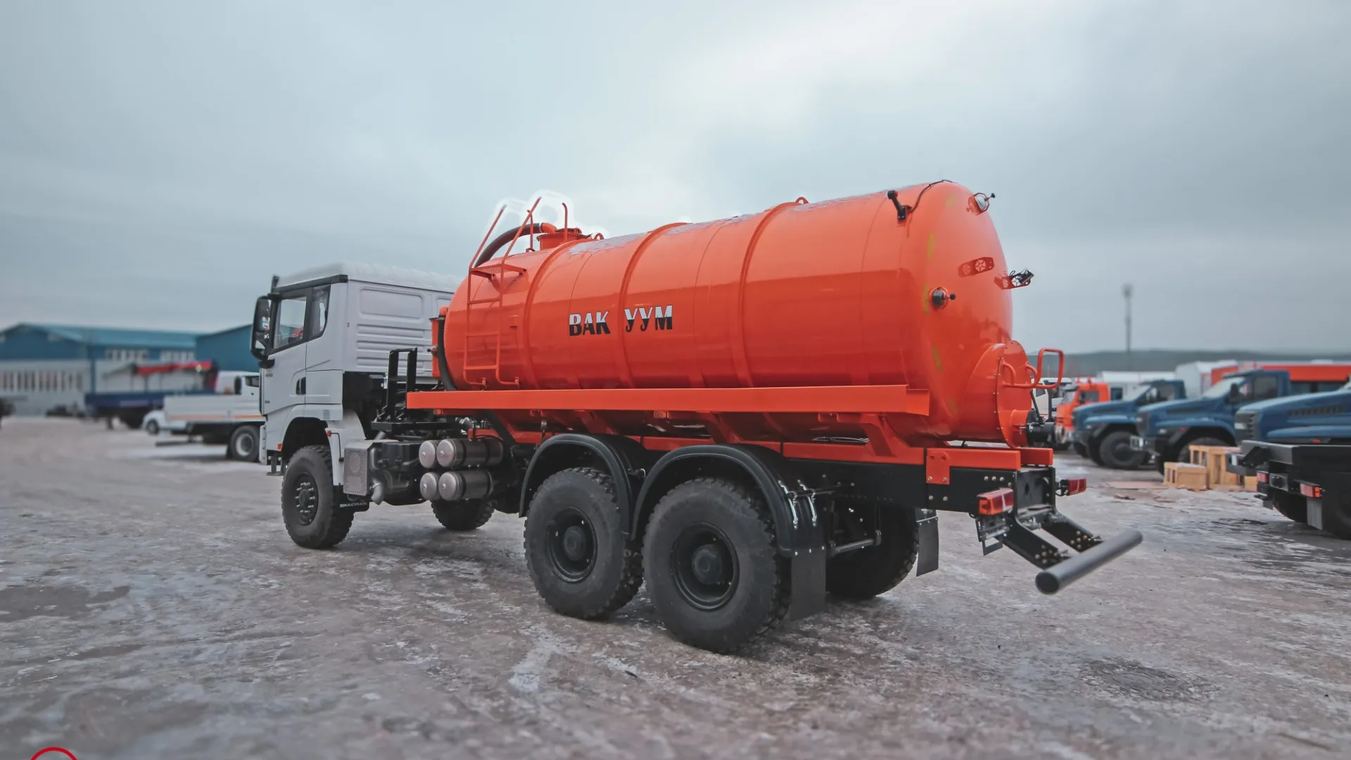 Автоцистерна вакуумная МВ-15 на шасси SHACMAN SX32586V385 6Х6 3