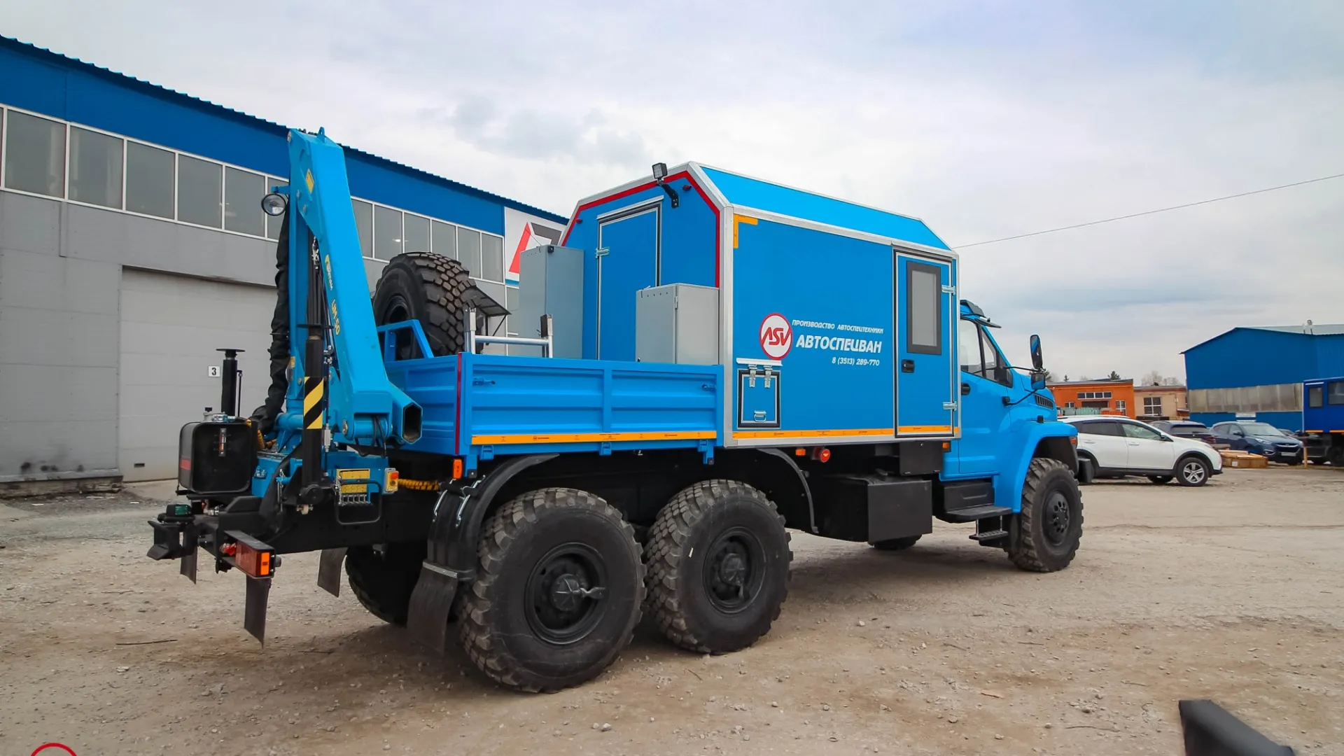 Агрегат для ремонта и обслуживания качалок АРОК УРАЛ NEXT 4320-6952-72(Е5) с КМУ ИМ-50 2