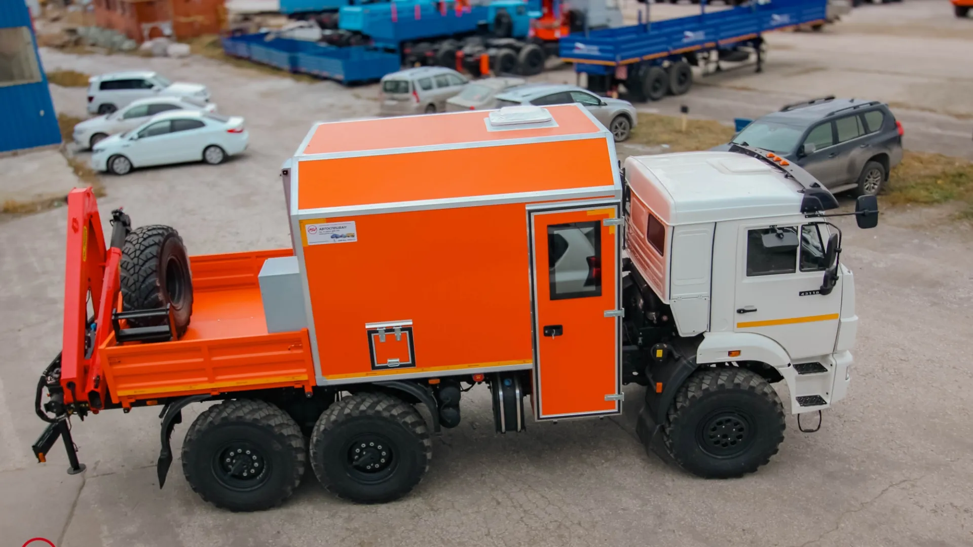 Агрегат наземного ремонта водоводов АНРВ КАМАЗ 43118-3027-50 с КМУ Palfinger 6500 2