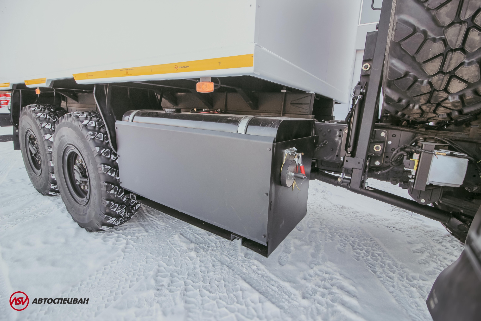 Автомобиль для взрывчатых веществ на КамАЗ 43118-3027-50 7