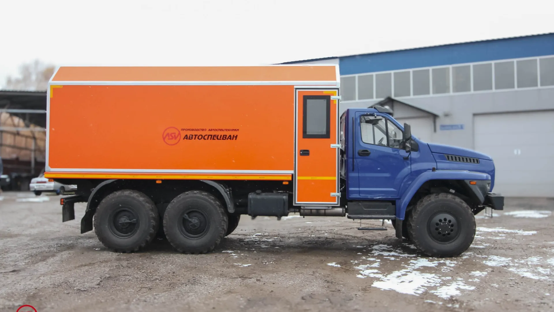 Передвижная мастерская ПАРМ АСВ 7722G4 Урал-NEXT4320-6952-72(Е5)Г38 с отсеком для перевозки людей 3