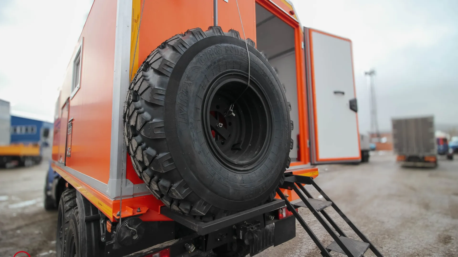 Передвижная мастерская ПАРМ АСВ 7722G4 Урал-NEXT4320-6952-72(Е5)Г38 с отсеком для перевозки людей 6