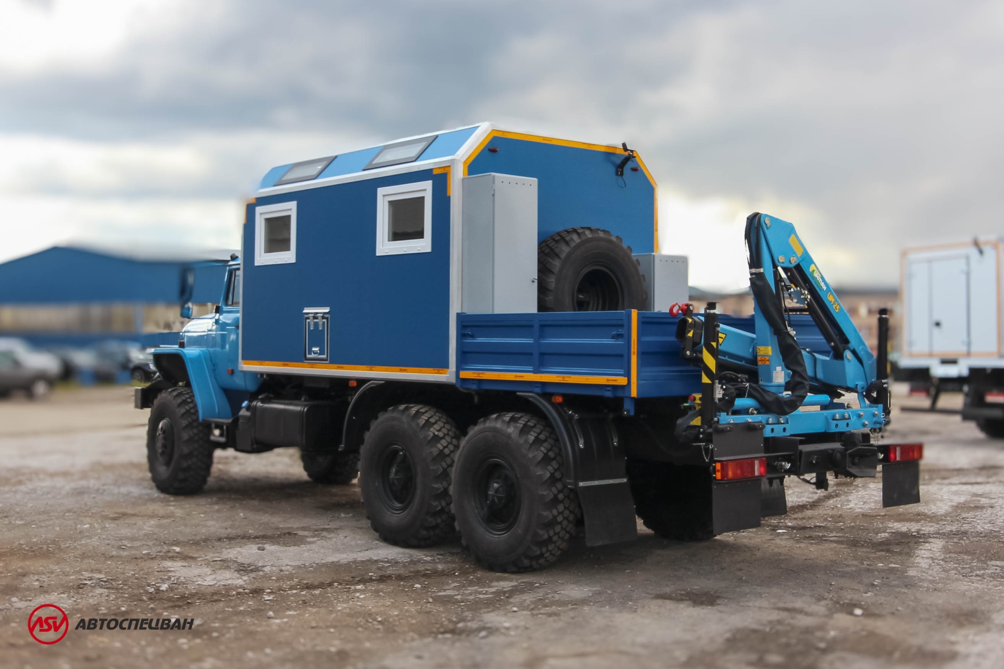 Передвижная мастерская ПАРМ Урал 4320-1912-60 (Евро-5) с бортовой платформой и КМУ ИМ-25 4