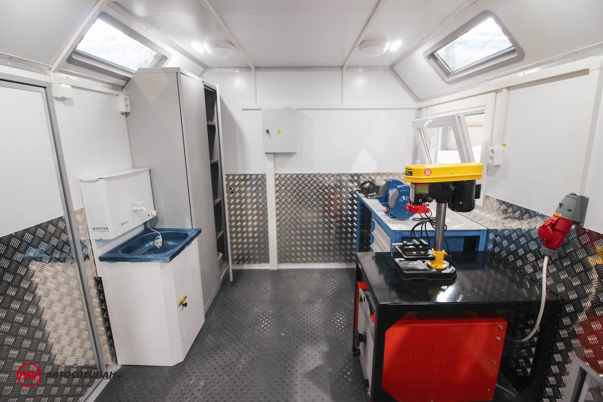 Передвижная мастерская ПАРМ Урал 4320-1912-60 (Евро-5) с бортовой платформой и КМУ ИМ-25 10