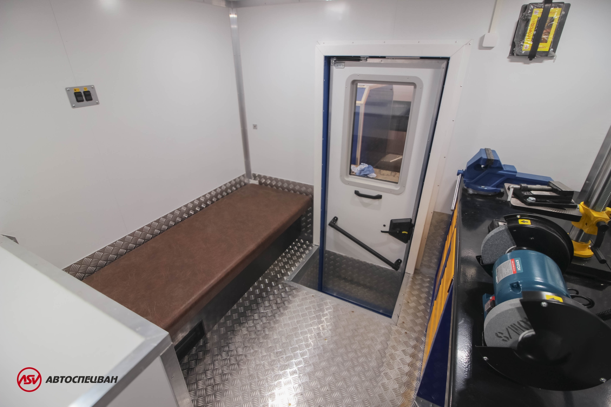 Передвижная мастерская ПАРМ АСВ 7721P4 КАМАЗ 43118-3086-50 с КМУ ИМ-150 13