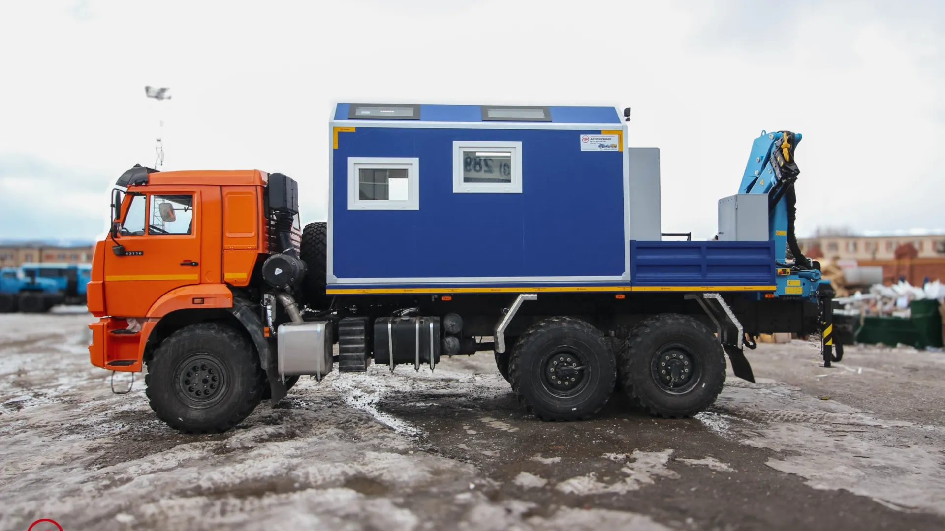 Передвижная мастерская ПАРМ КАМАЗ 43118-3086-50 с КМУ ИМ-95 6