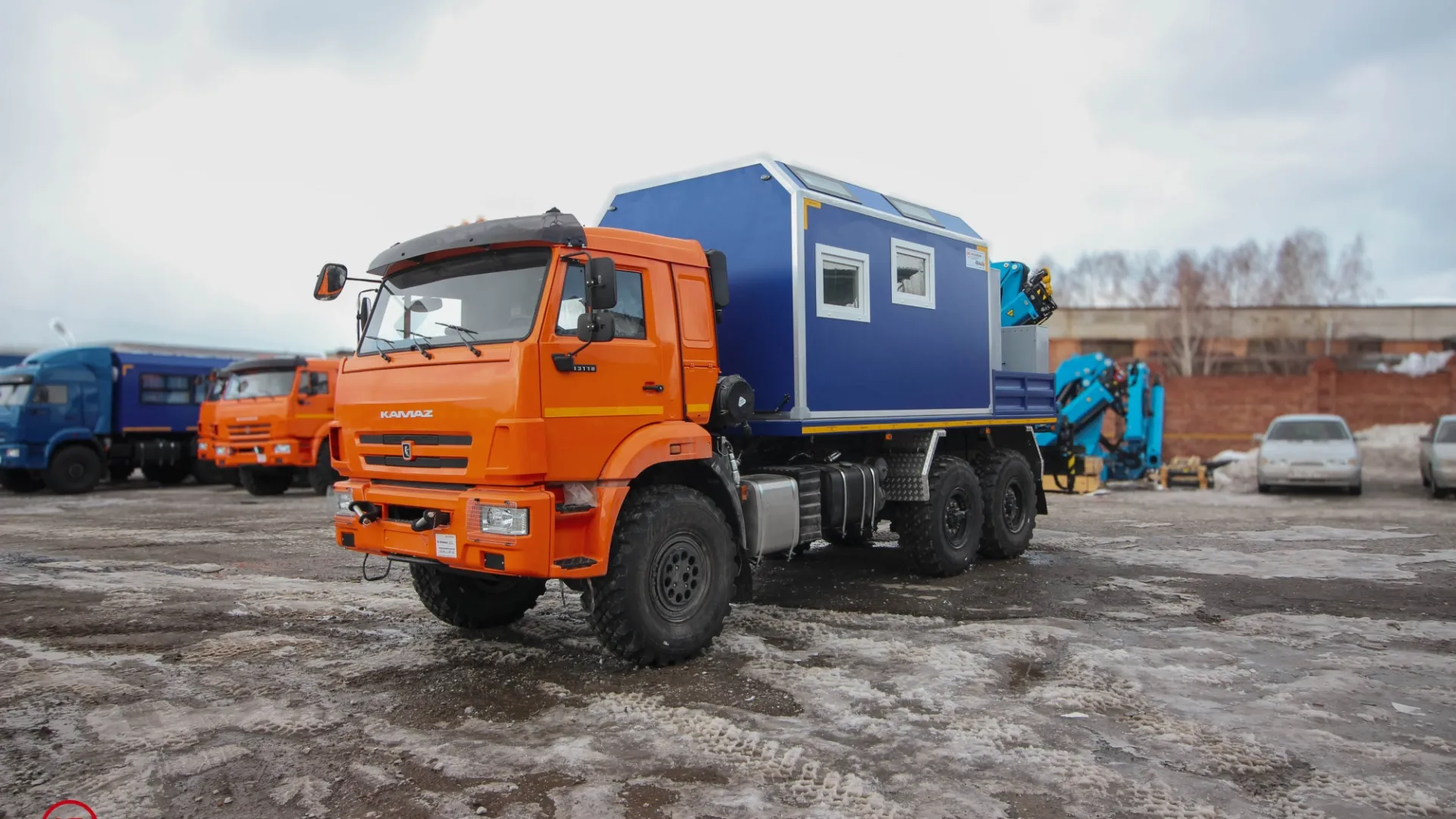 Передвижная мастерская ПАРМ КАМАЗ 43118-3086-50 с КМУ ИМ-95 7