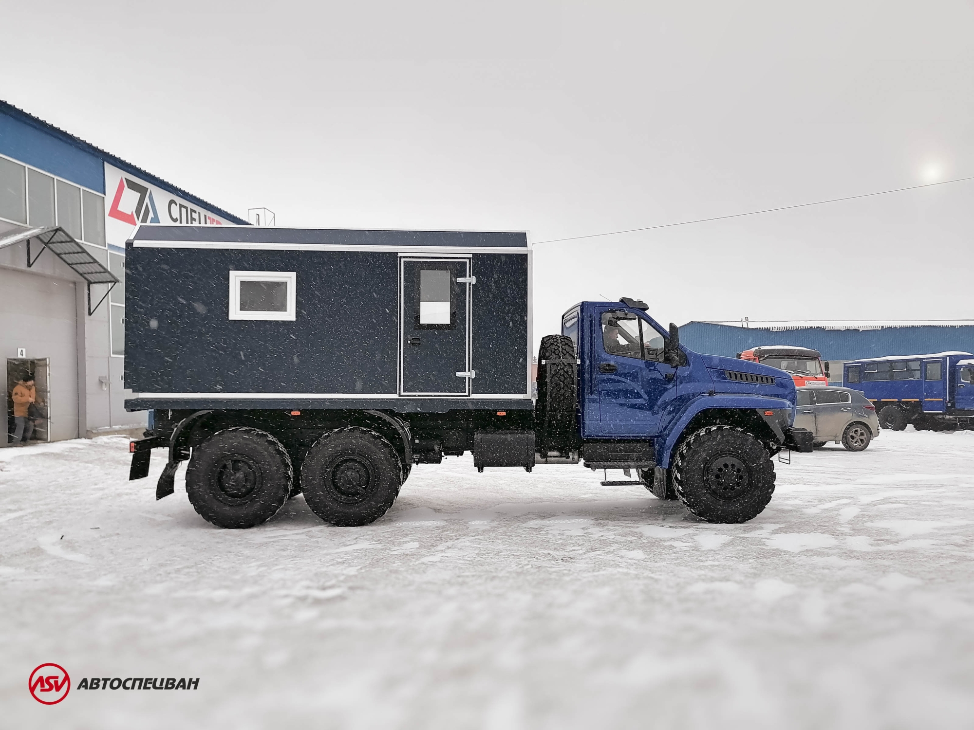 Лаборатория исследований скважин (АИС) Урал NEXT 4320-6952-72 2