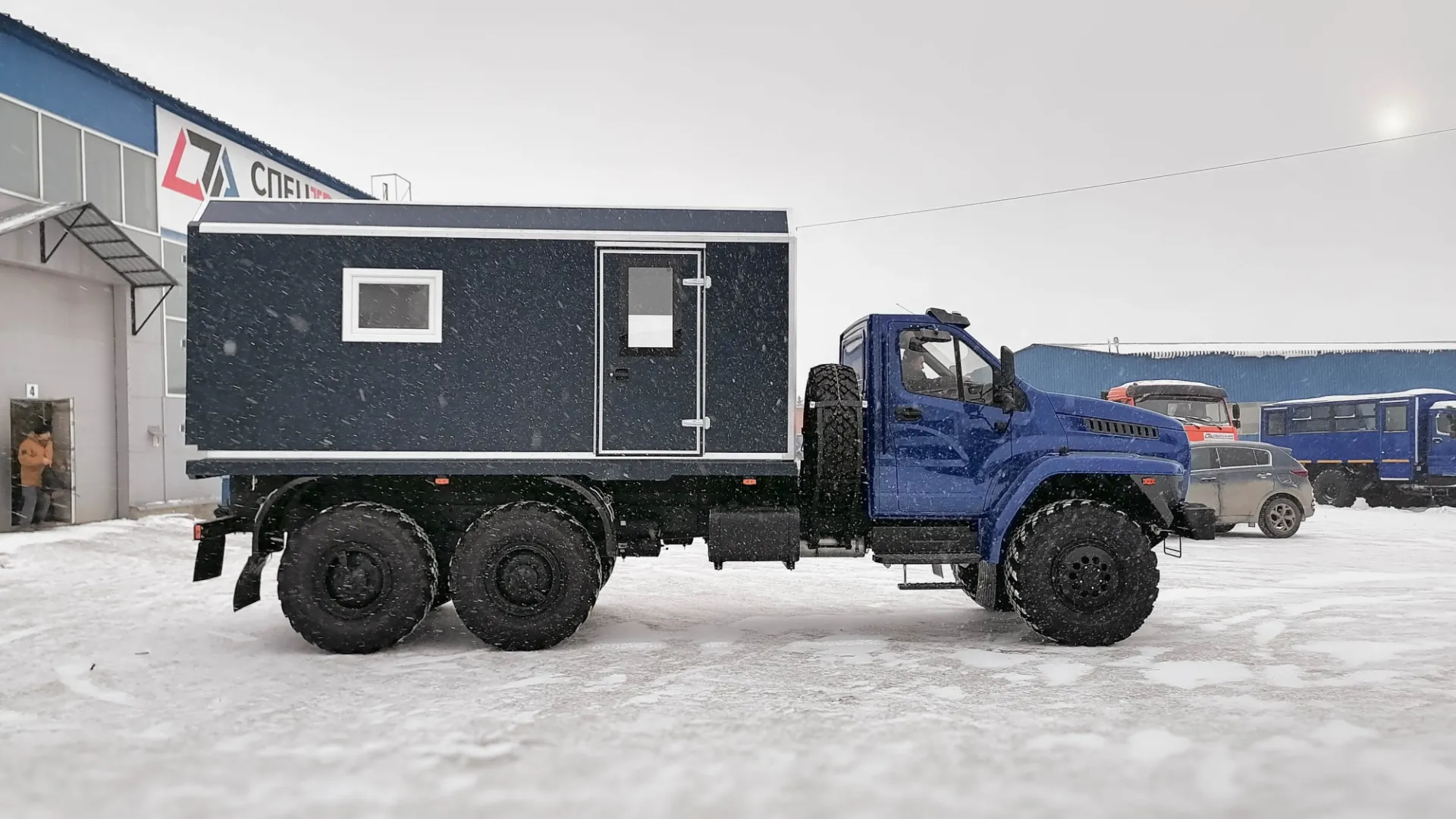 Лаборатория исследований скважин (АИС) Урал NEXT 4320-6952-72 2