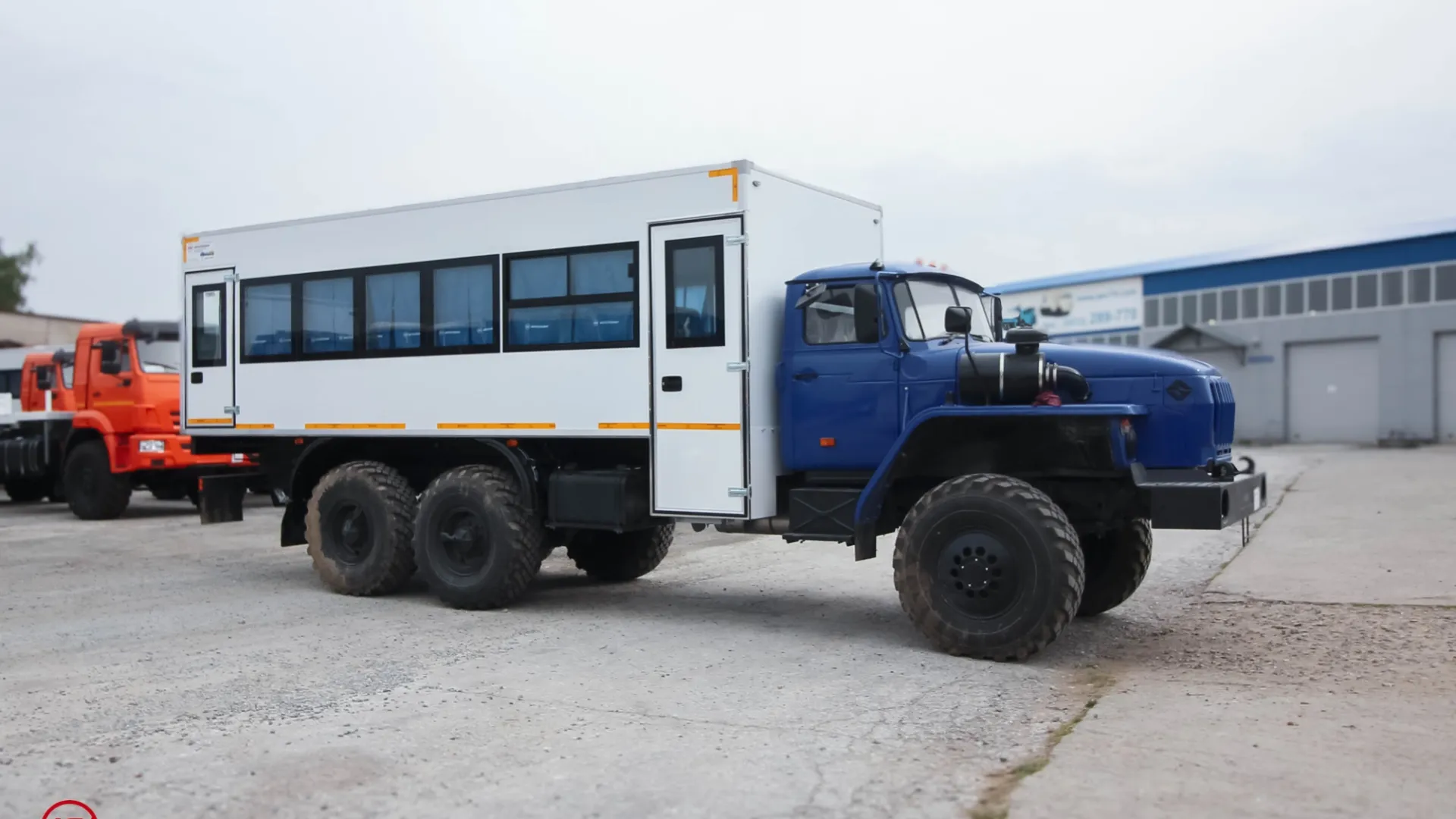 Вахтовый автобус Урал 4320-1912-60, 28 мест 3