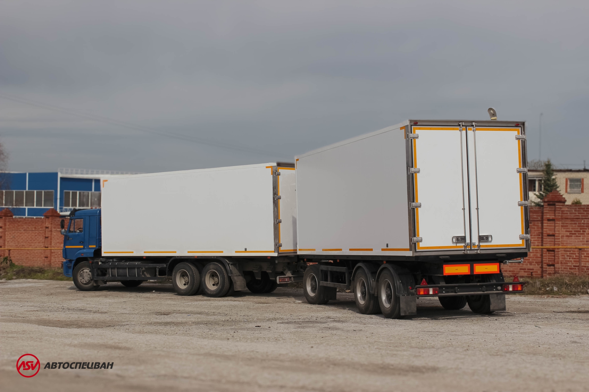 Изотермический фургон КамАЗ 65117 (автопоезд) 1