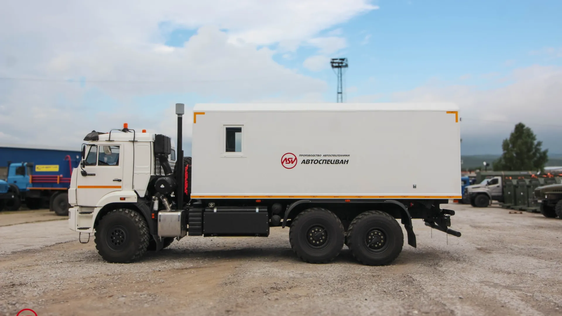 Автомобиль для взрывчатых веществ КамАЗ-43118-3027-50 4