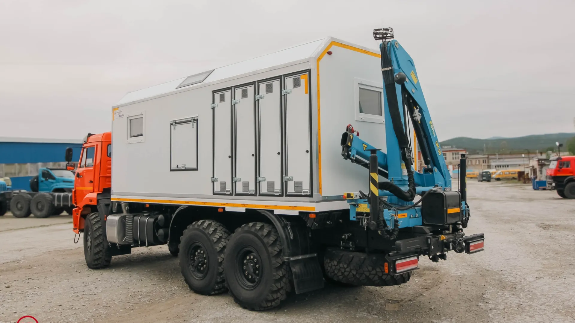 Передвижная мастерская ПАРМ КамАЗ 43118-3027-50 с КМУ ИМ-50 4