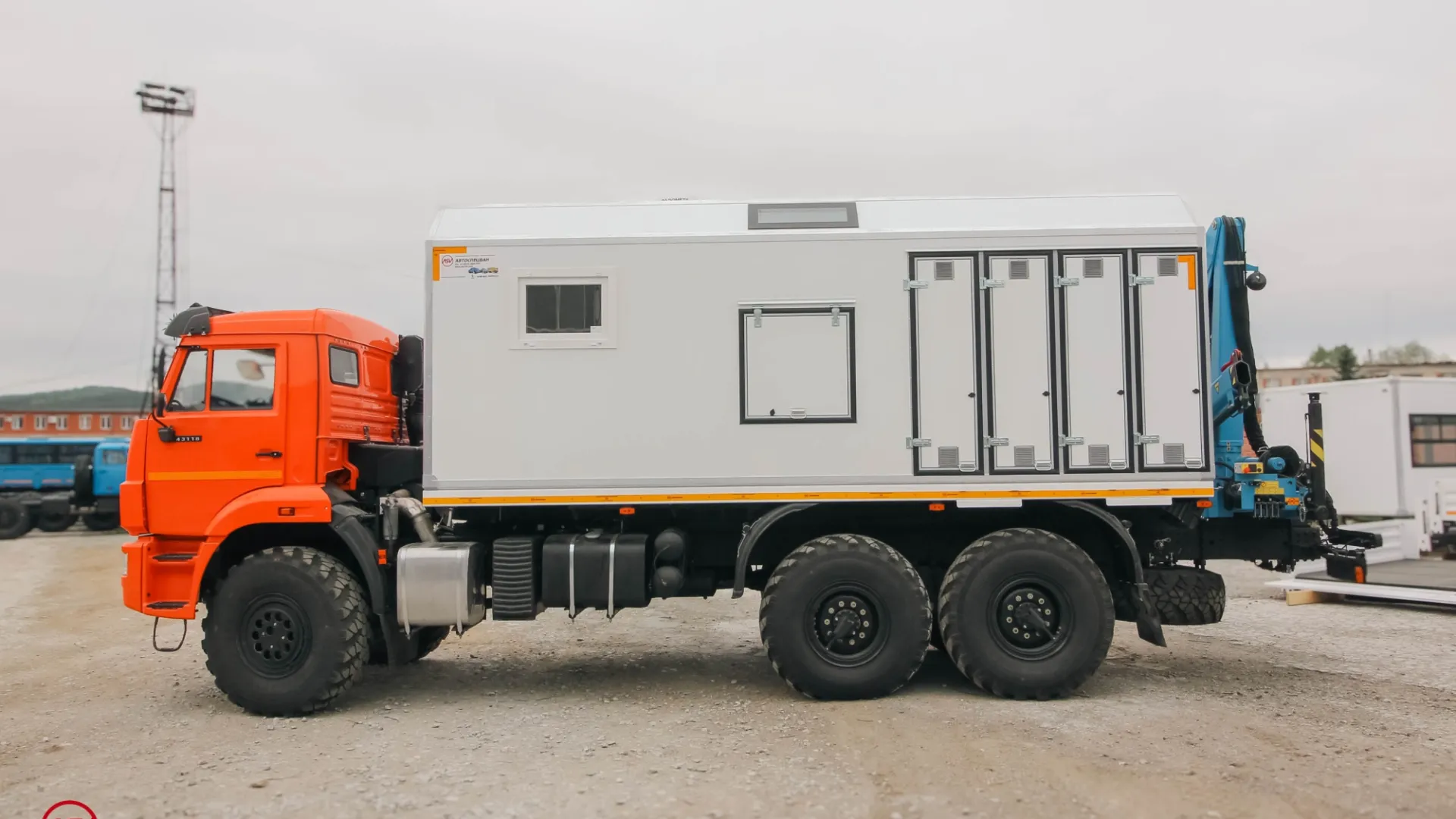 Передвижная мастерская ПАРМ КамАЗ 43118-3027-50 с КМУ ИМ-50 5