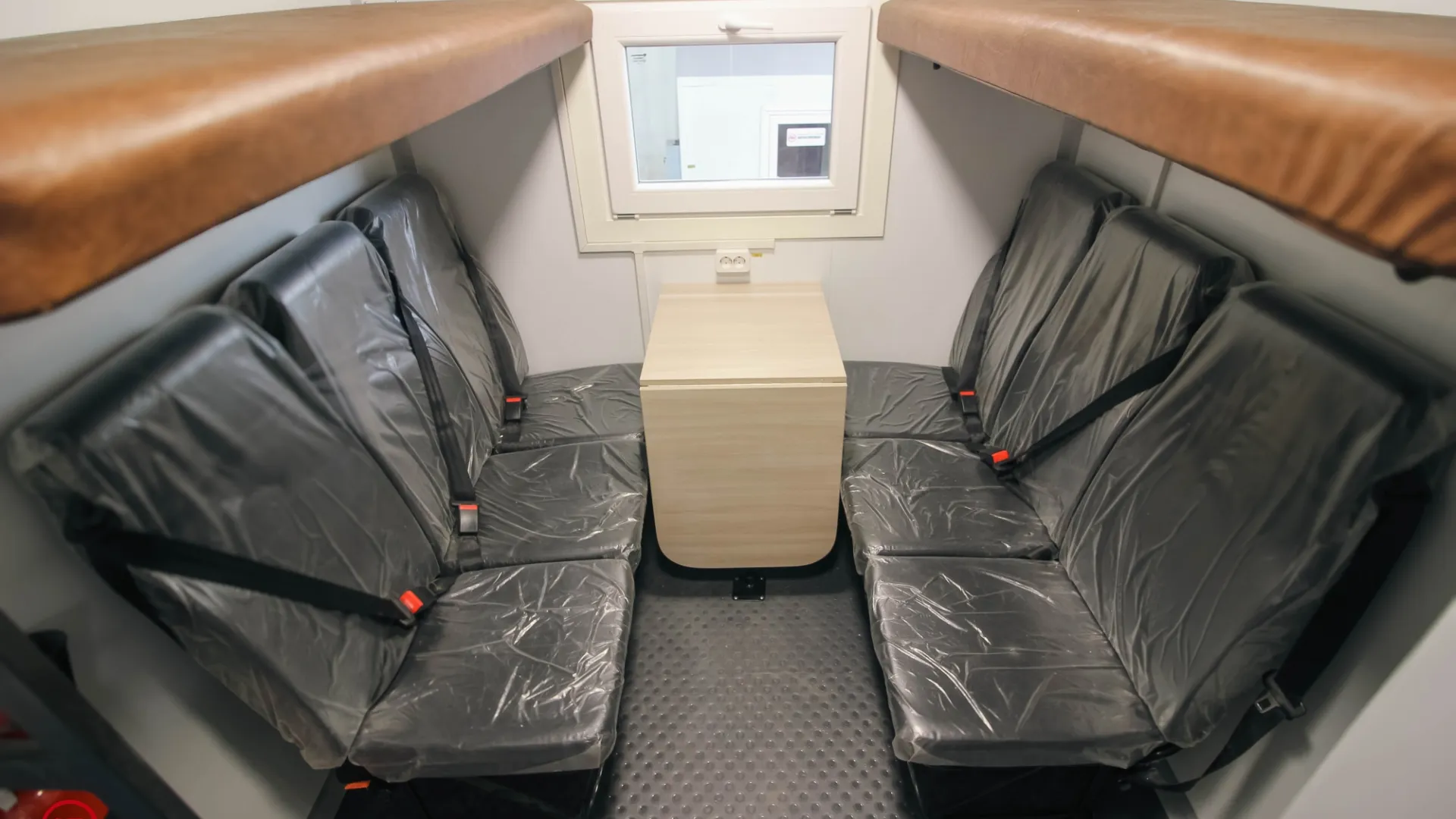 Передвижная мастерская ПАРМ КамАЗ 43118-3027-50 с КМУ ИМ-50 10
