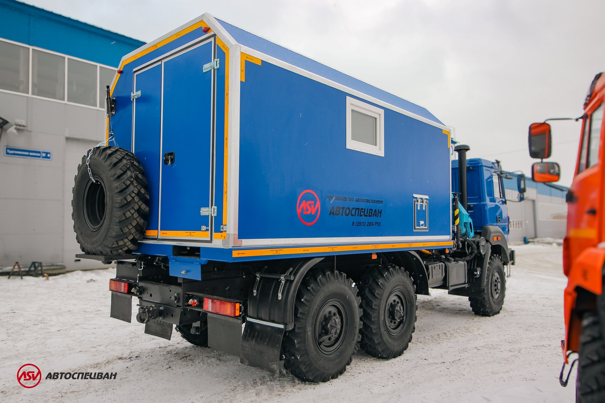 Передвижная мастерская ПАРМ Урал 4320-4151-81Е5 с токарным станком и КМУ ИМ-95 3