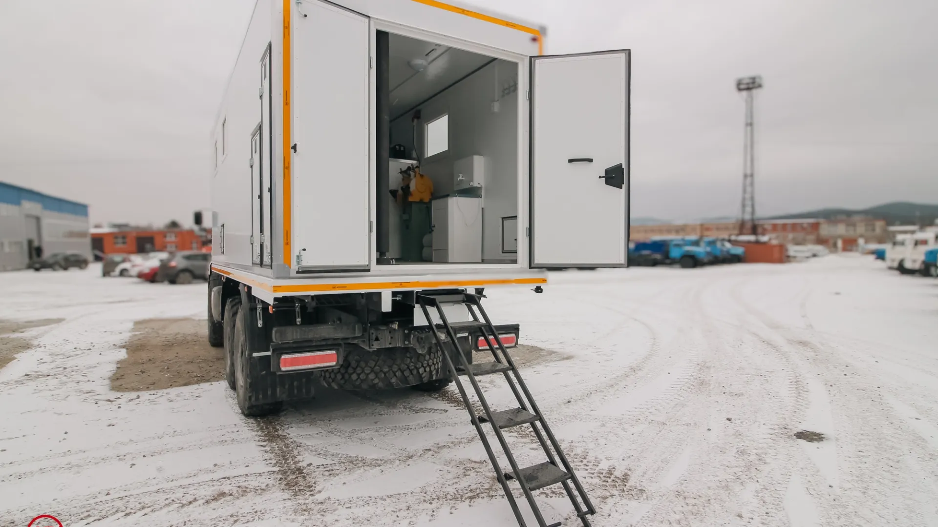 Передвижная мастерская ПАРМ АСВ КАМАЗ 43118-3027-50 с жилым отсеком 5