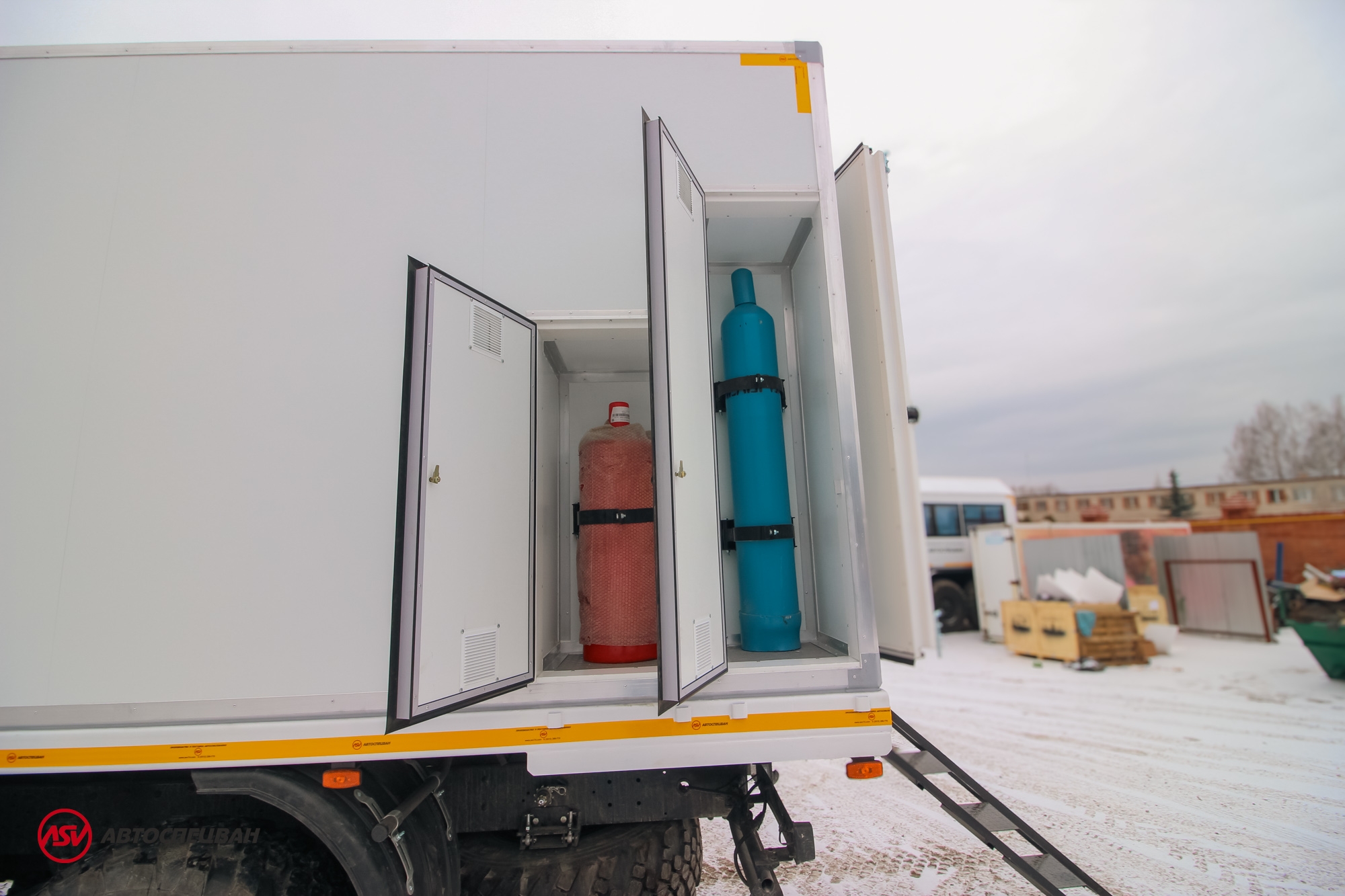 Передвижная мастерская ПАРМ АСВ КАМАЗ 43118-3027-50 с жилым отсеком 6