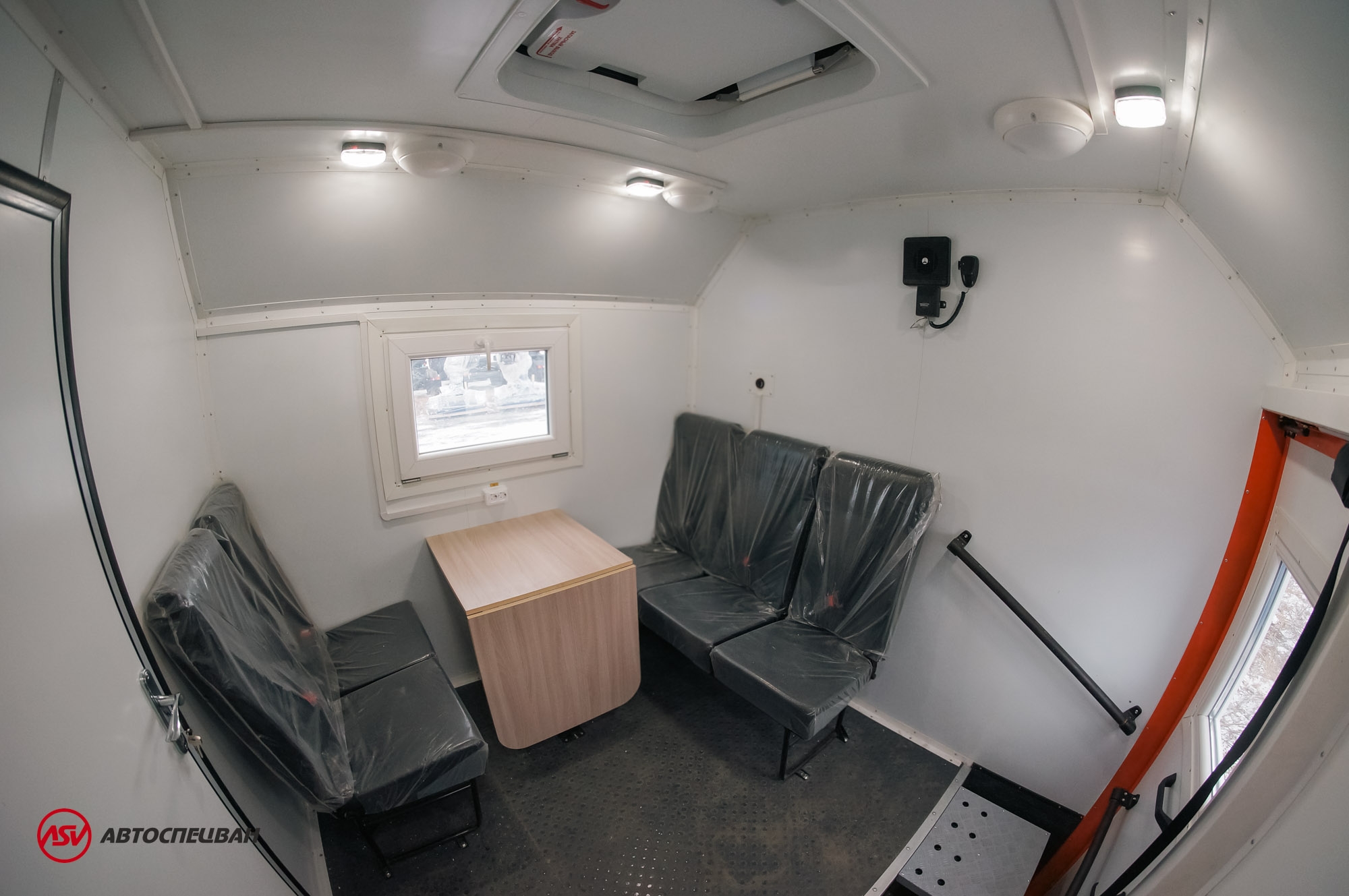 Передвижная мастерская ПАРМ Урал NEXT с КМУ 6