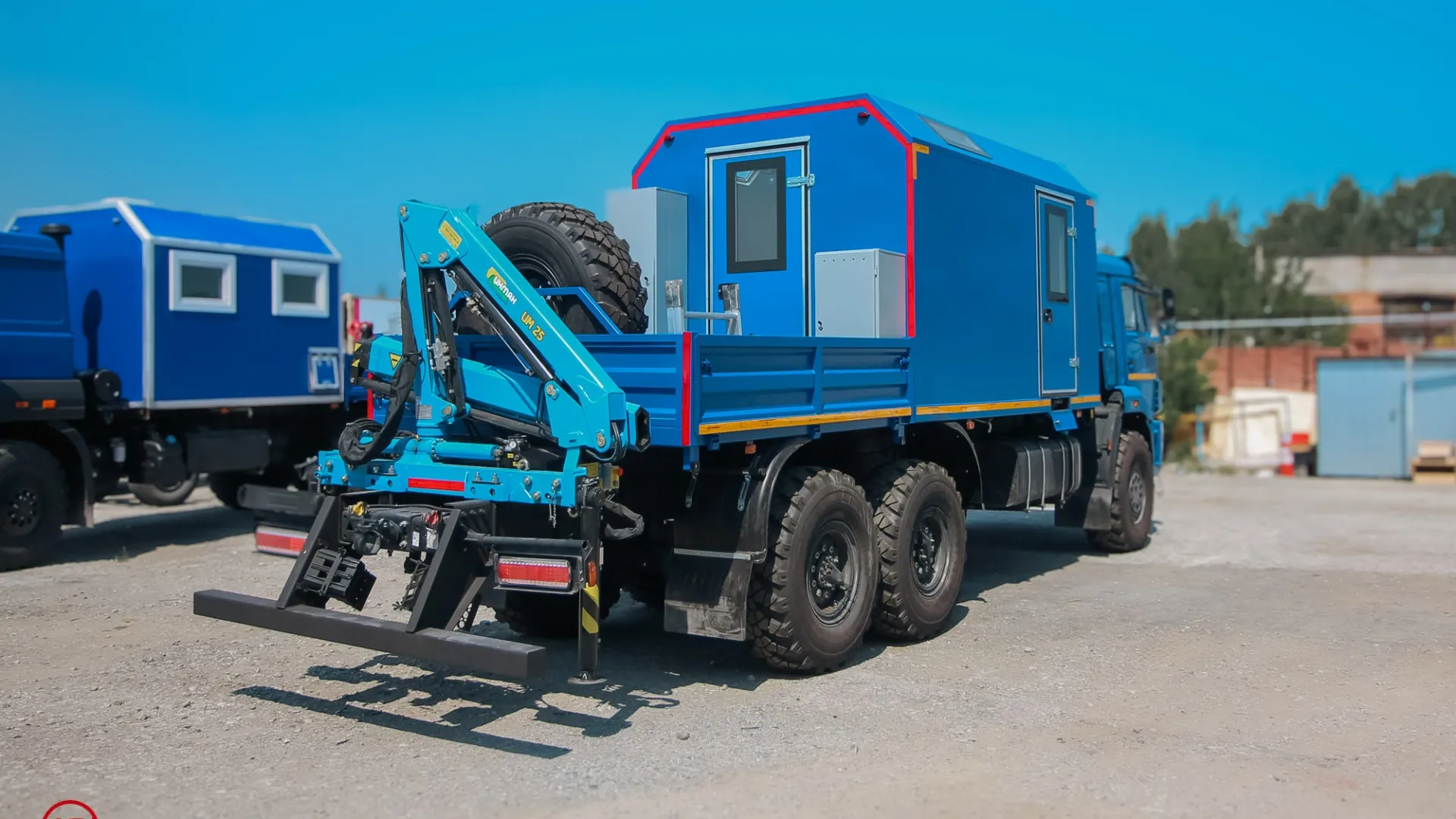 ПАРМ КамАЗ 43118-3027-50 с КМУ ИМ-25 3