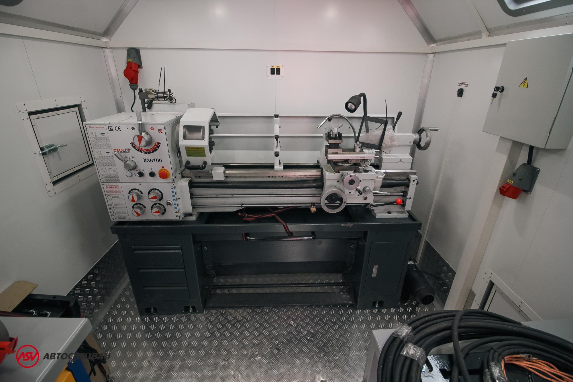 ПАРМ с токарным станком и КМУ Sunhunk 125 на шасси КамАЗ 43118-50 6