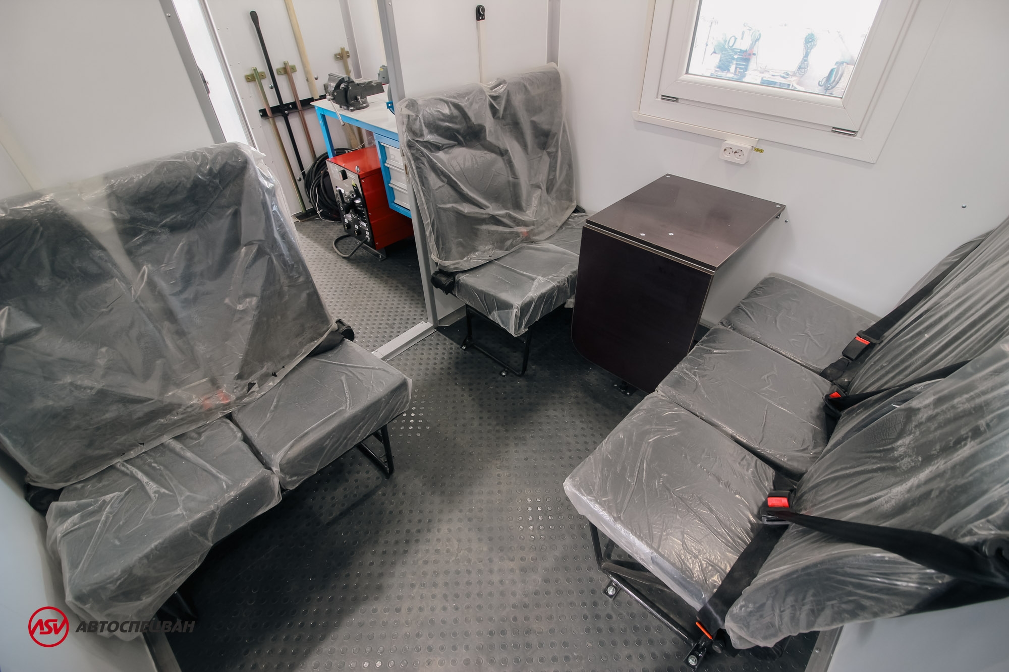 Передвижная мастерская ПАРМ с КМУ ИМ-20 на шасси Камаз 43118-3027-50 7