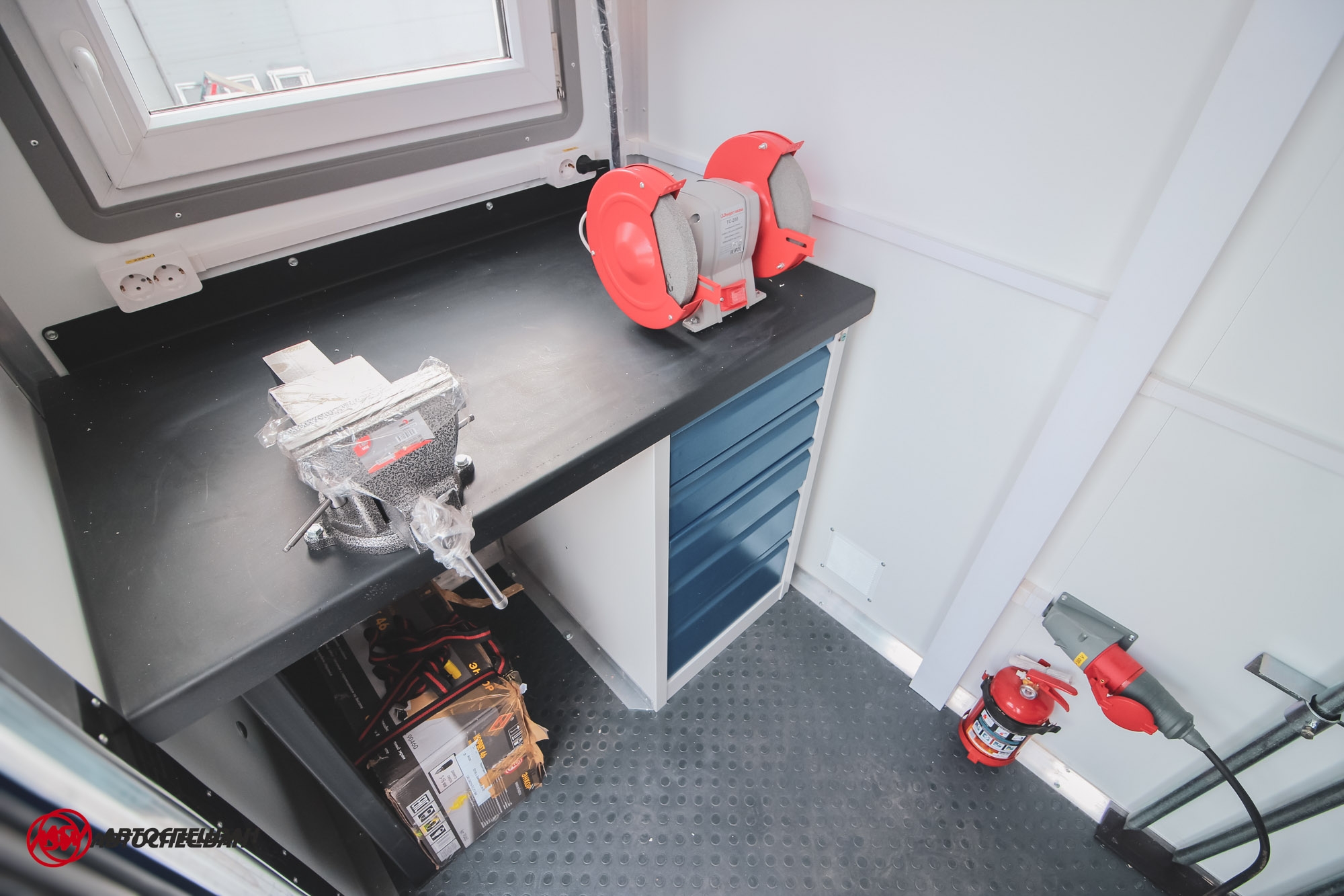 АРОК BeiBen 2538AТ с КМУ ИМ 77 7