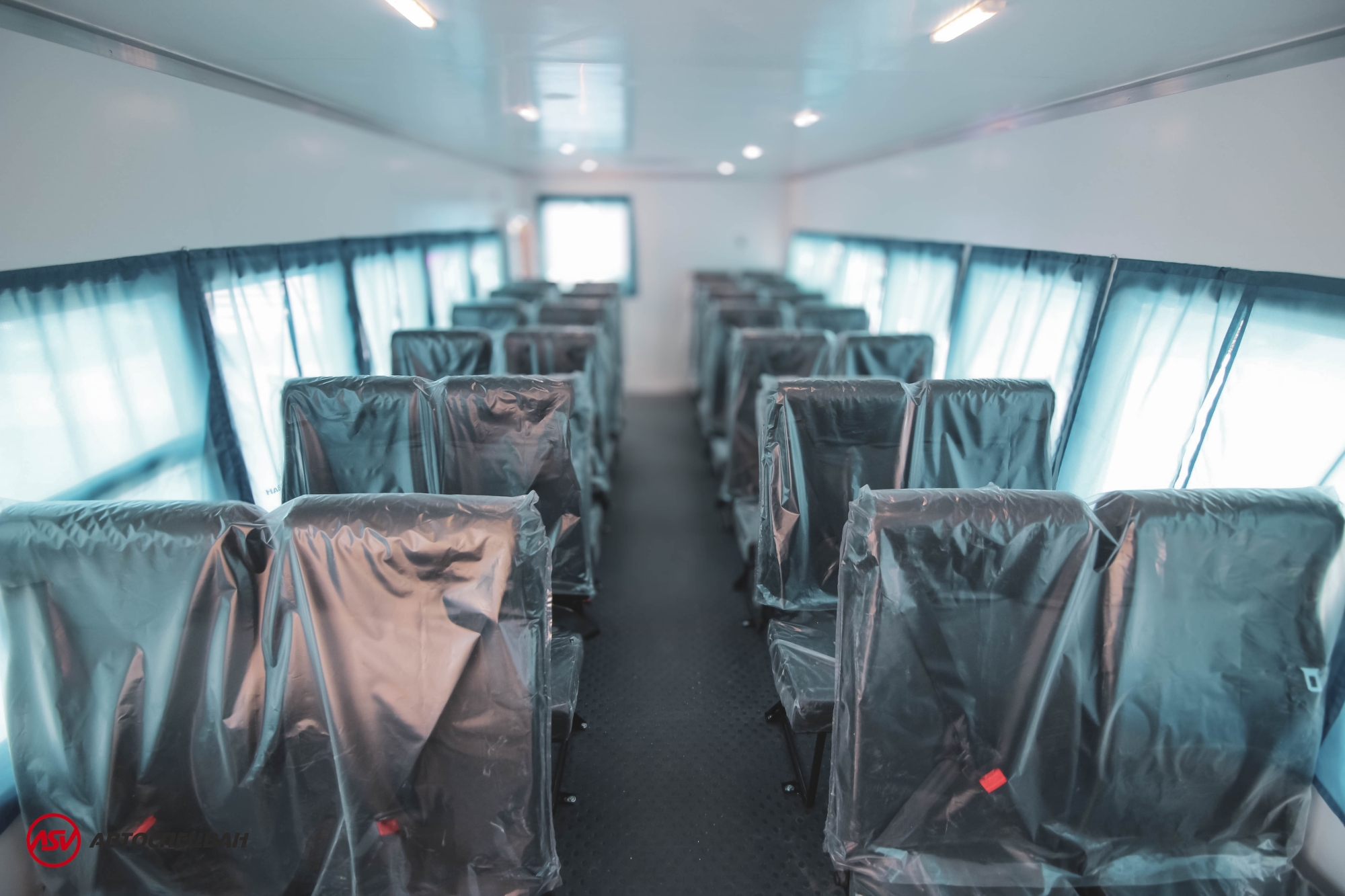 Вахтовый автобус Урал NEXT 4320-6952-72 (Е5) Г38, 28 мест 4