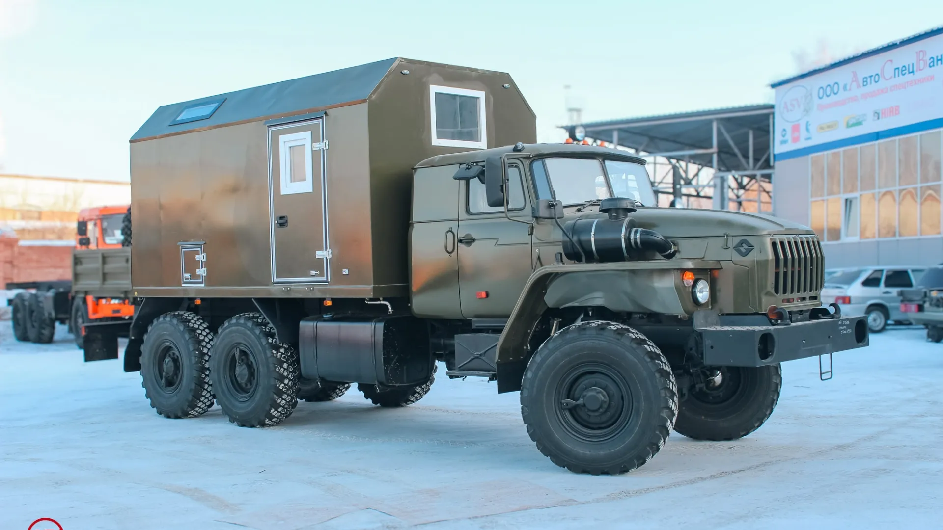 Передвижная мастерская ПАРМ АСВ7721G1-20 Урал 4320-1912-60Е5 с жилым отсеком 0