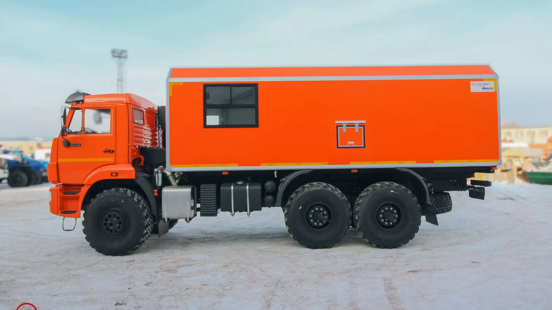 Передвижная мастерская ПАРМ АСВ КАМАЗ 43118-3027-50 с отсеком (7 мест) 3
