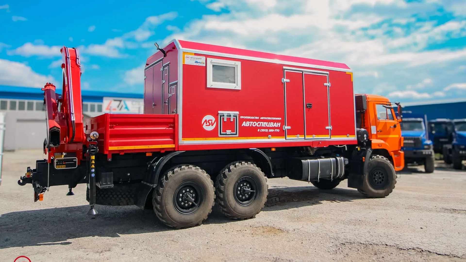 Агрегат ремонта и обслуживания качалок АРОК Камаз 43118-50 с КМУ AmcoVeba 815/2S 2