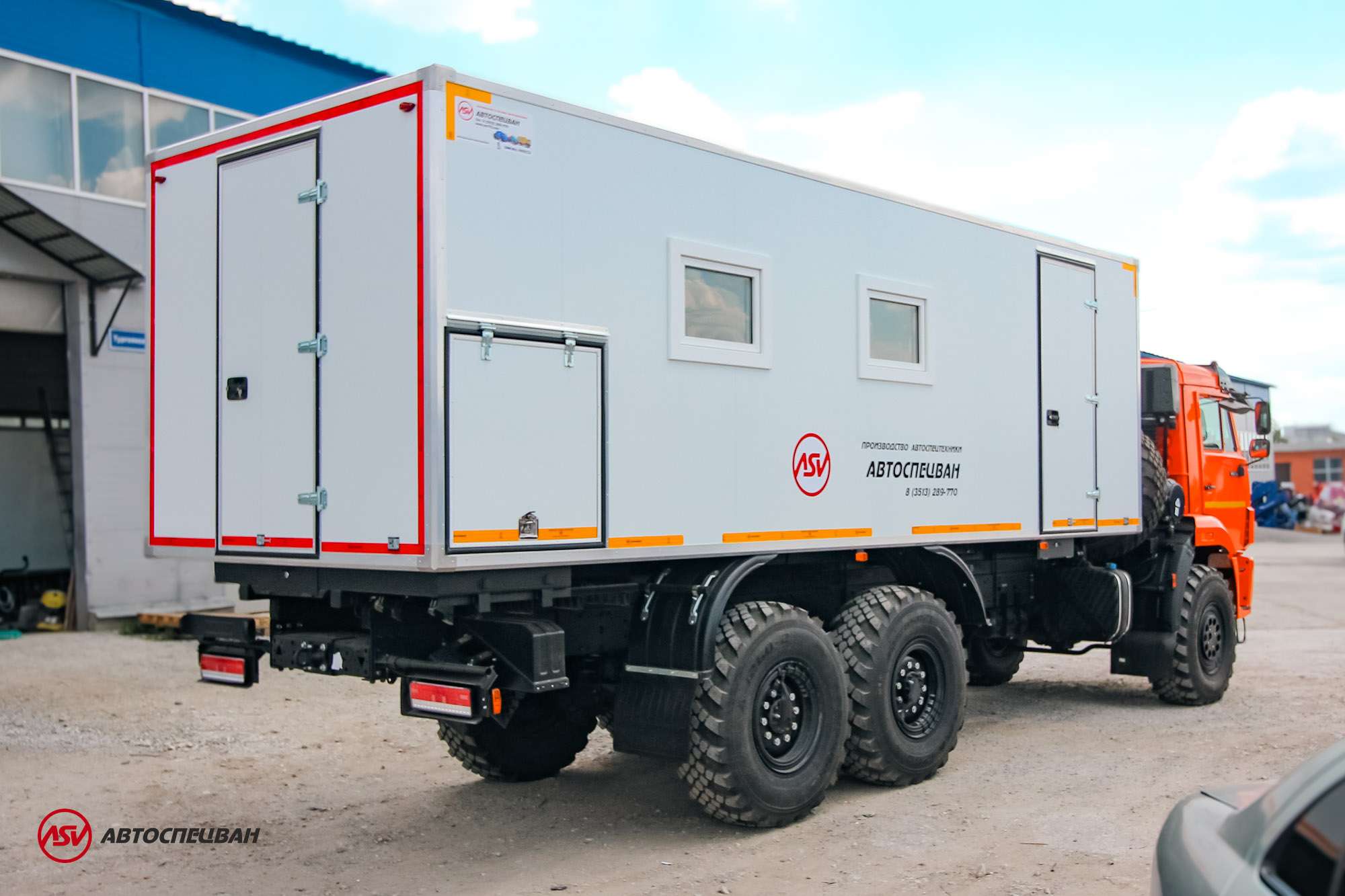 Передвижная столовая (16 мест) на шасси КамАЗ 43118-50 2