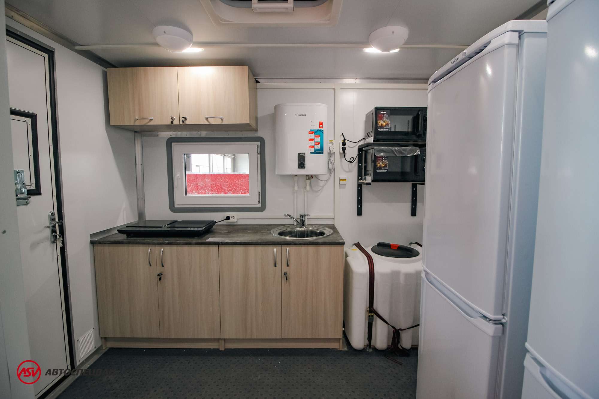 Передвижная столовая (16 мест) на шасси КамАЗ 43118-50 5