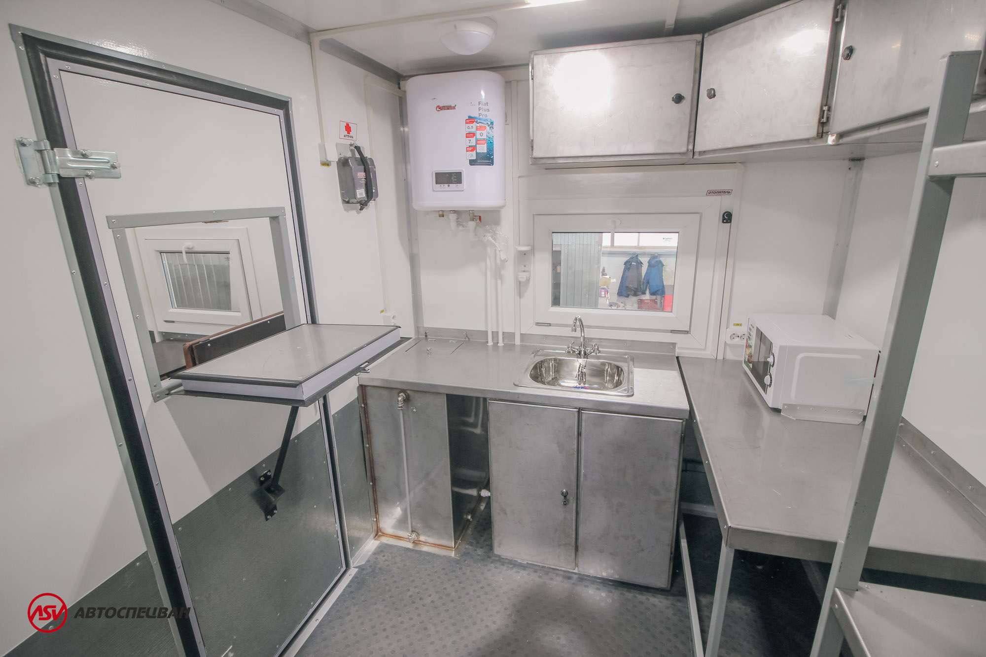 Передвижная столовая (14 мест) на шасси КамАЗ 43118-3027-50 11