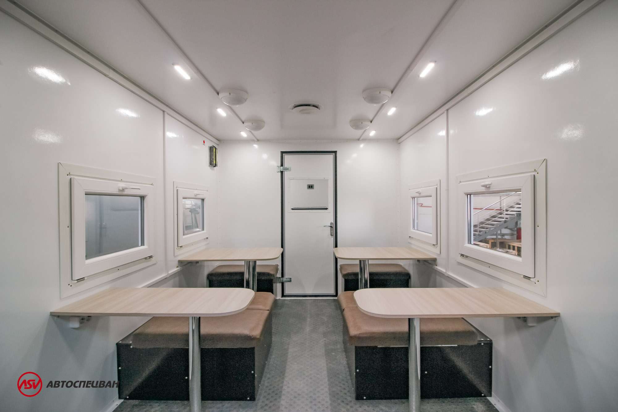 Передвижная столовая (12 мест) на шасси КАМАЗ 43118-3078-50 4