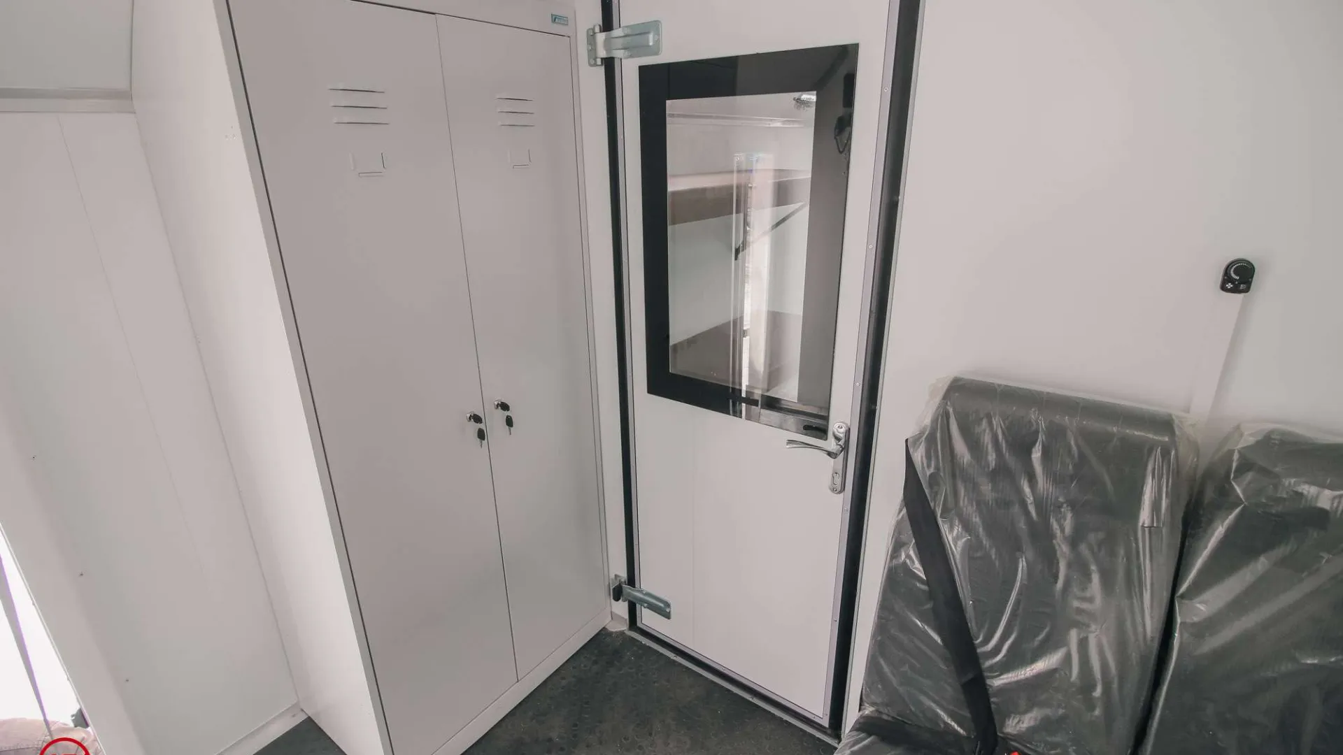 Транспортно-бытовой автомобиль ТБМ Урал 4320-4972-80Е5 5