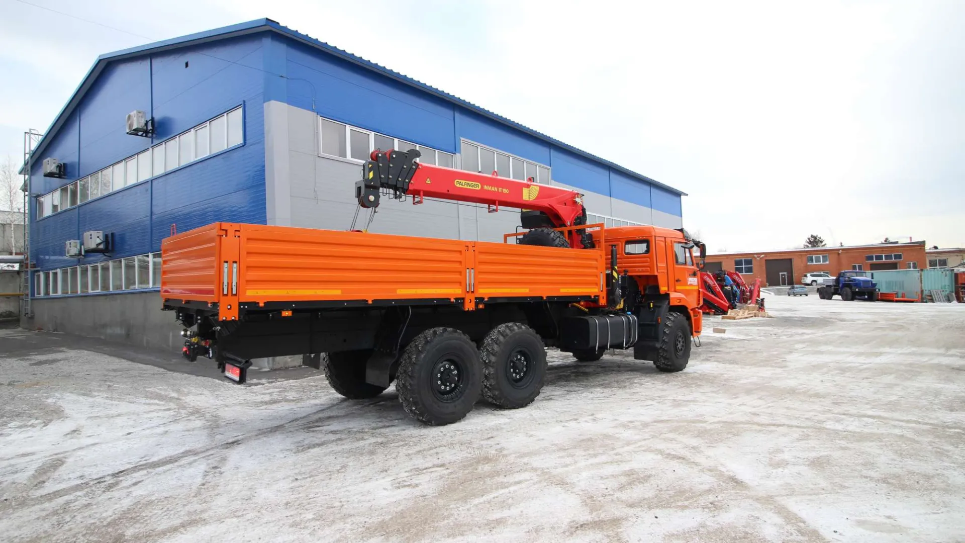 Бортовой КАМАЗ 43118-3027-50 с КМУ Инман ИТ-150 2