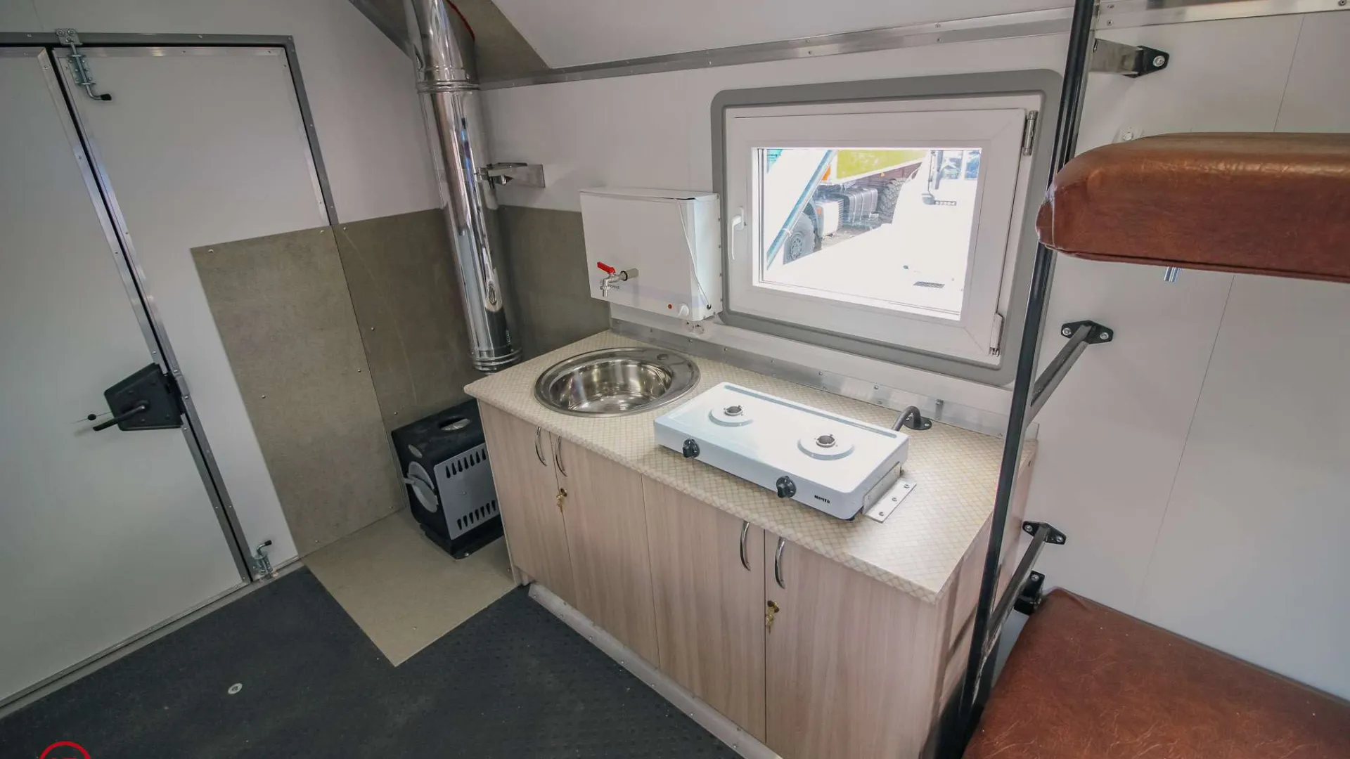 Транспортно-бытовой автомобиль ТБМ Урал 4320-4972-80 4