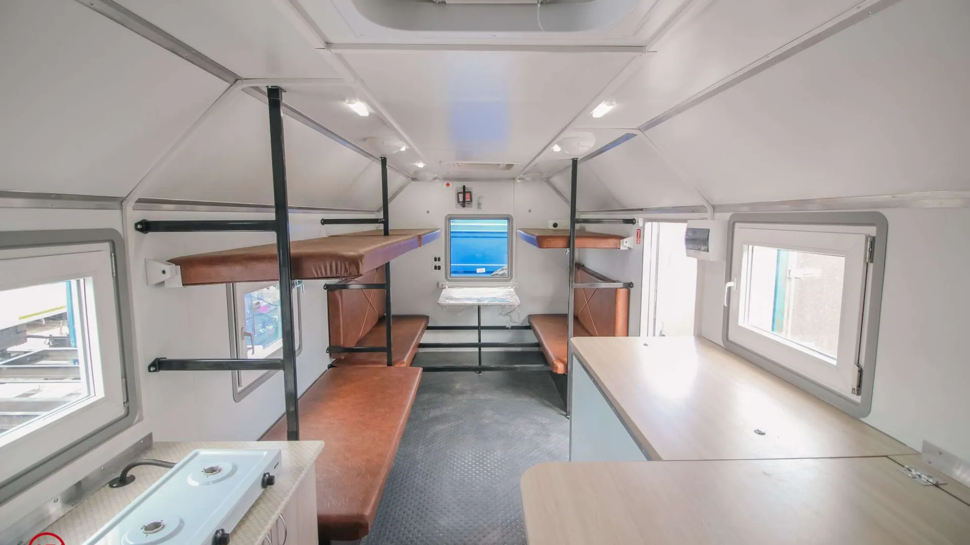 Транспортно-бытовой автомобиль ТБМ Урал 4320-4972-80 6
