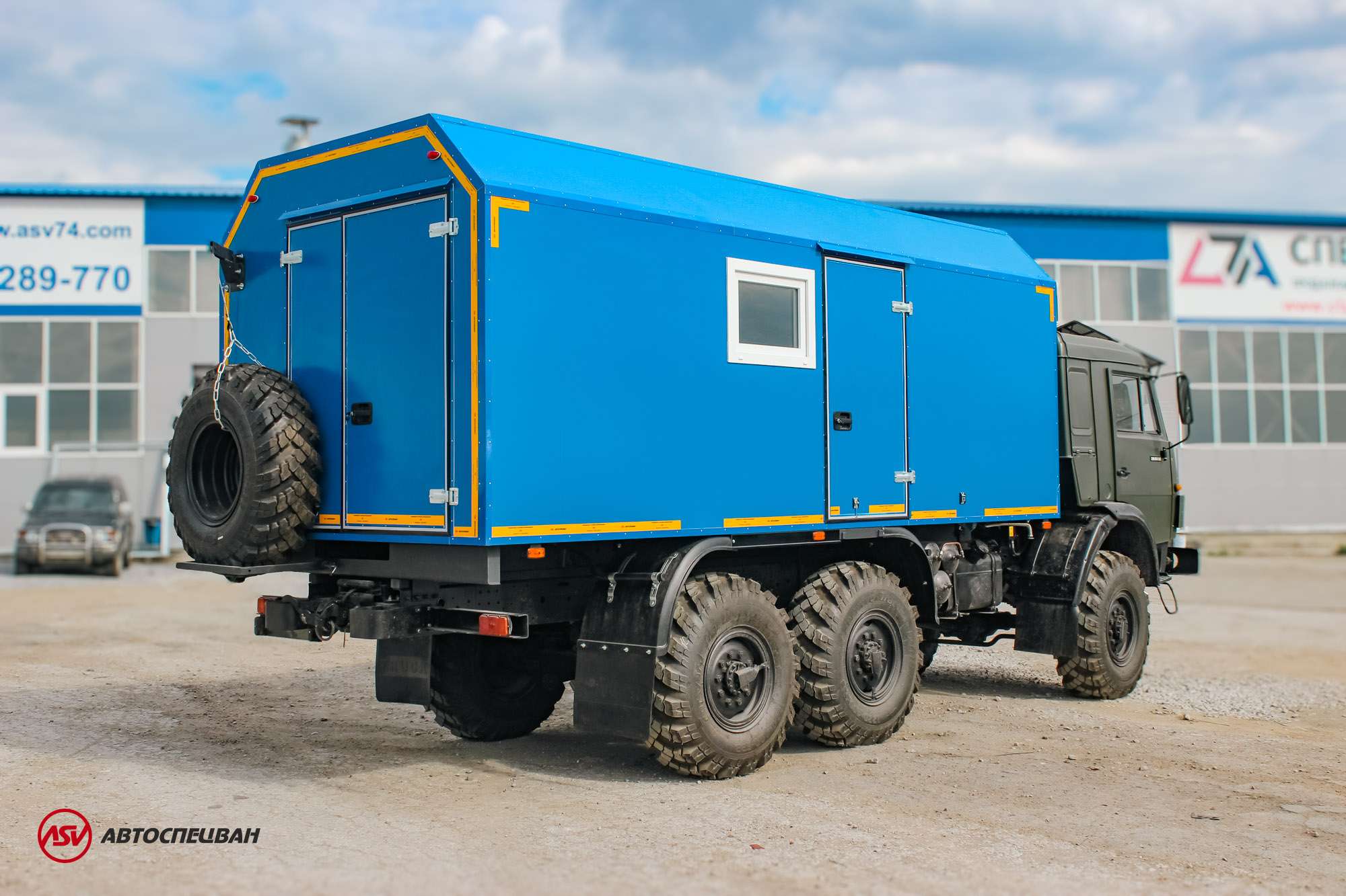 Транспортно бытовой автомобиль ТБМ на шасси КАМАЗ 4310 1