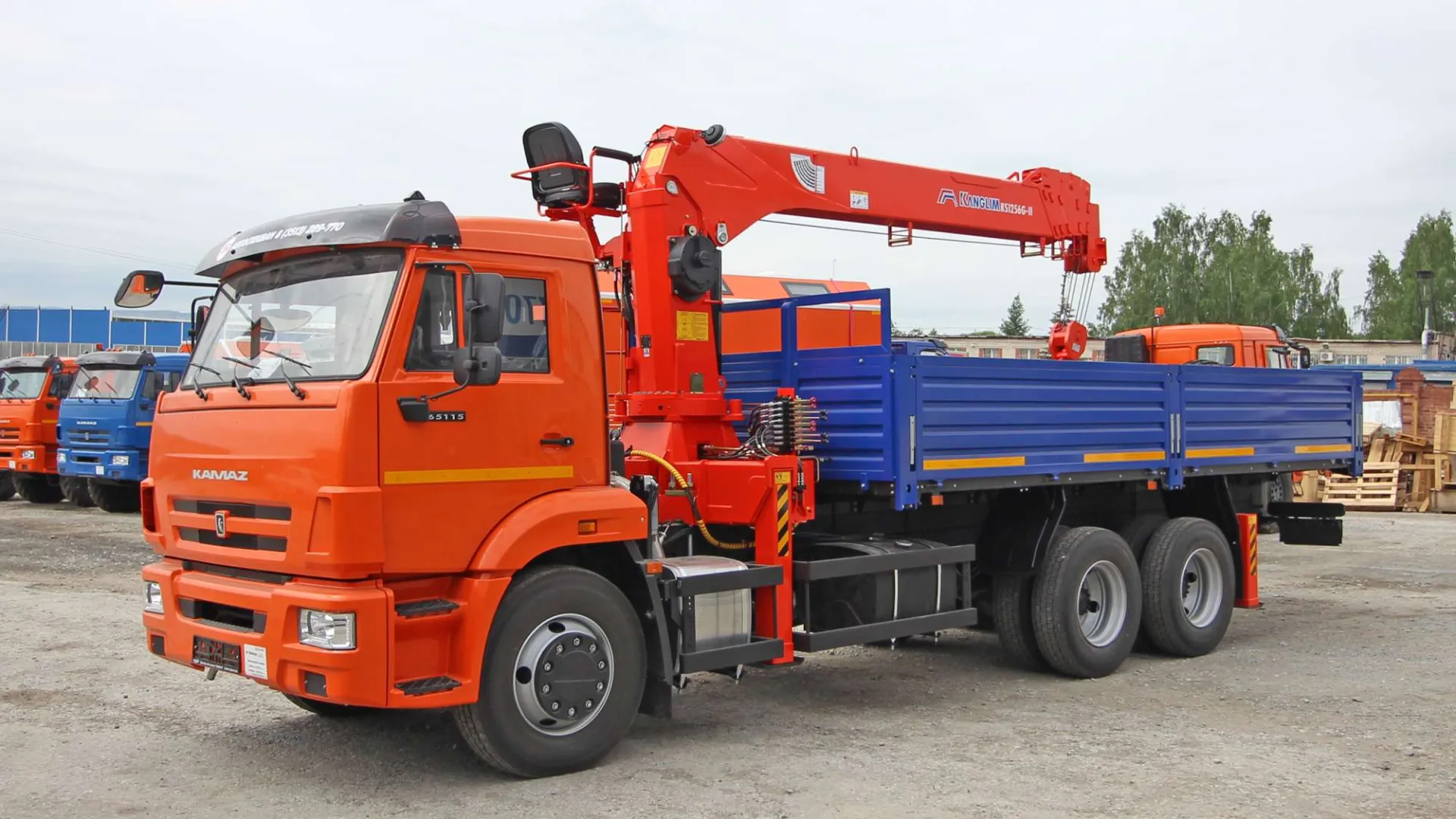 Бортовой КАМАЗ 65115-3094-48 с КМУ Kanglim KS-1256 5