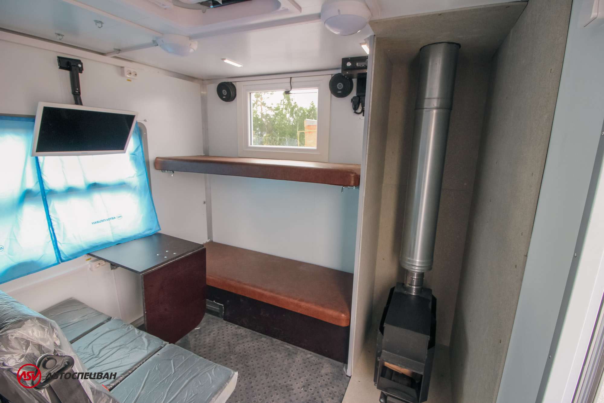 Транспортно-бытовой автомобиль ТБМ Урал 4320-1912-60Е5 8