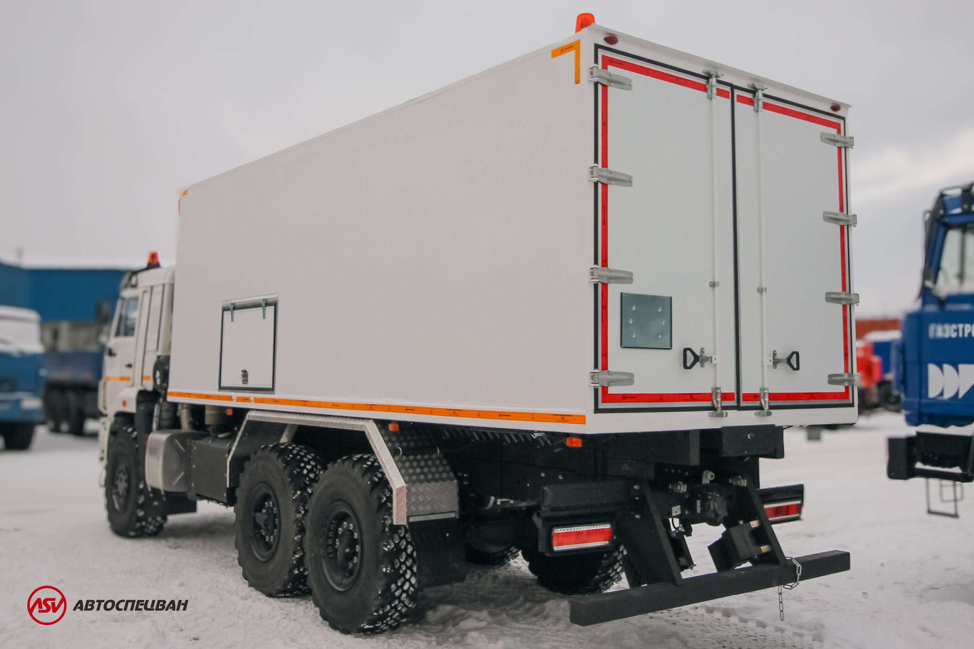 Автомобиль для перевозки взрывчатых веществ (EX/III). КамАЗ 43118-50. 2