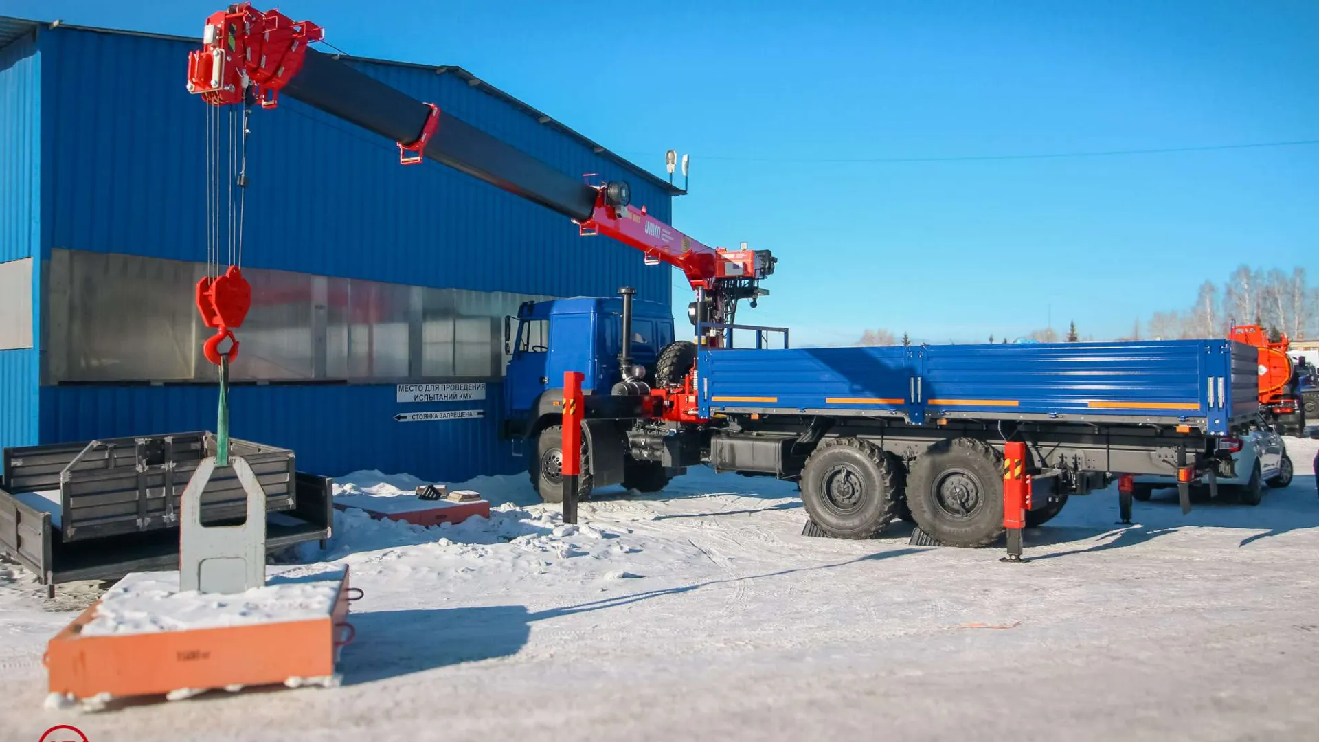 Бортовой Урал 4320-4972-80 с КМУ UMM 816T 3