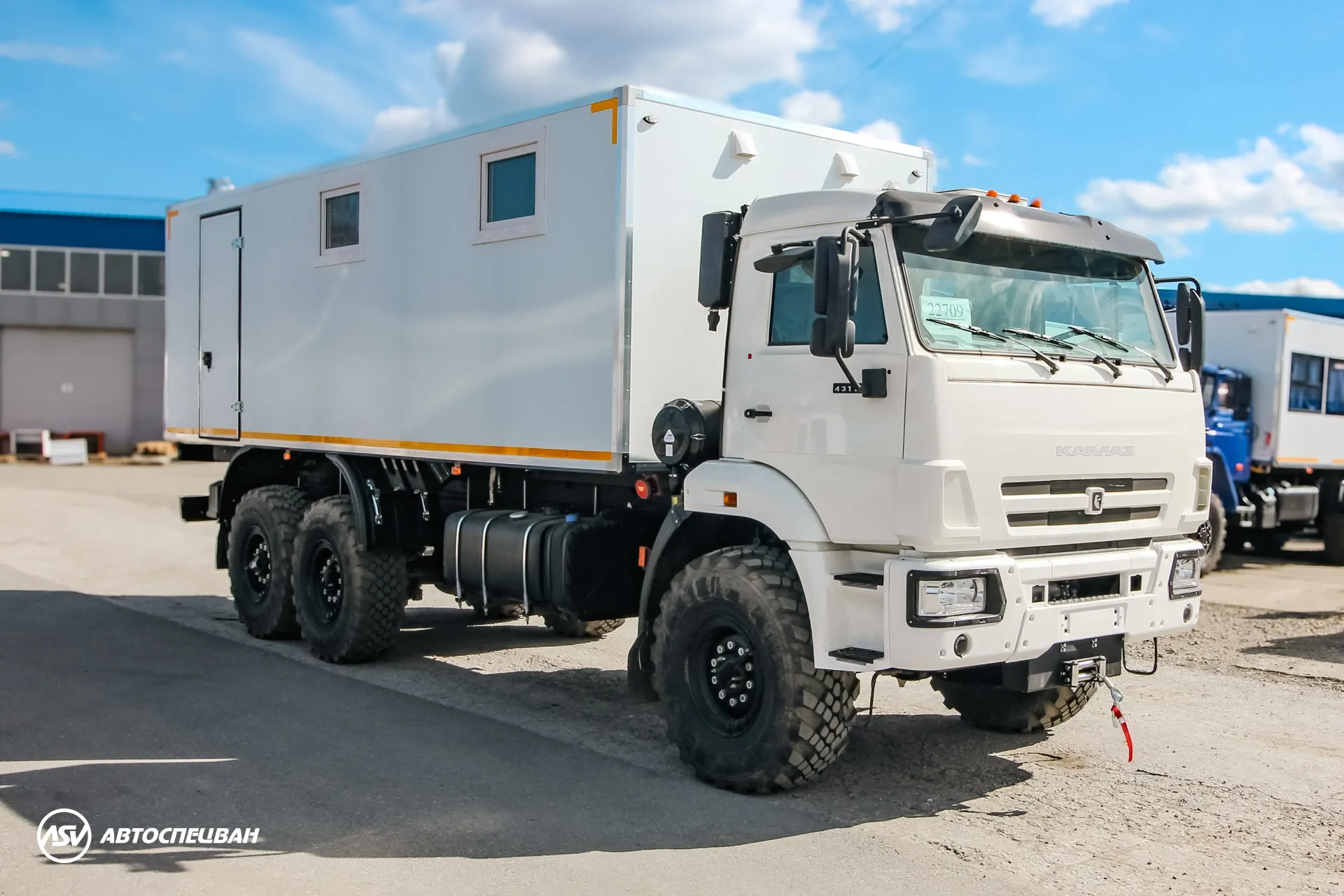 Транспортно-бытовой автомобиль ТБМ на шасси КАМАЗ 43118-50 0
