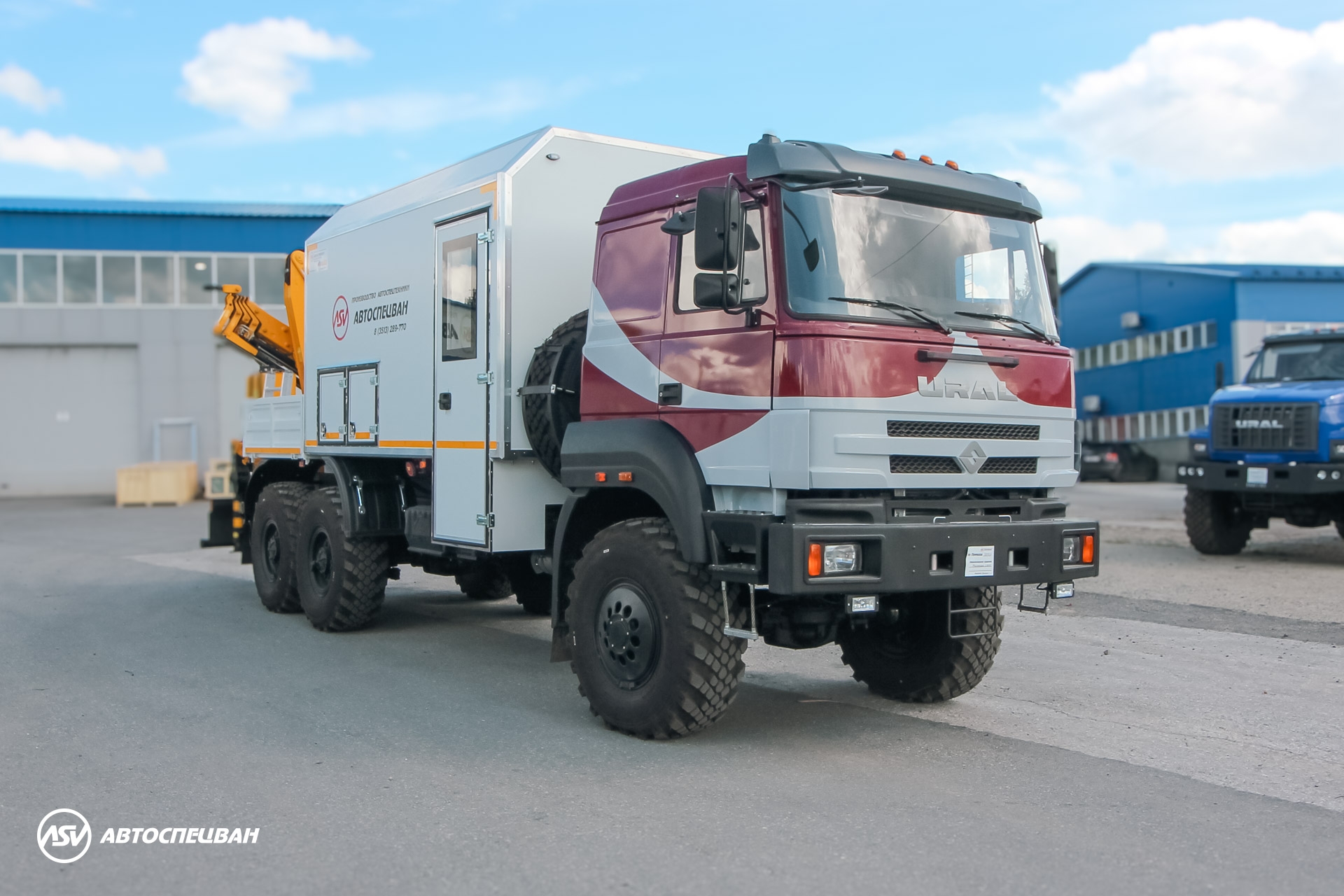 Мастерская передвижная с КМУ XCMG SQZ105.4 на шасси Урал 4320-4972-80(Е5) 0