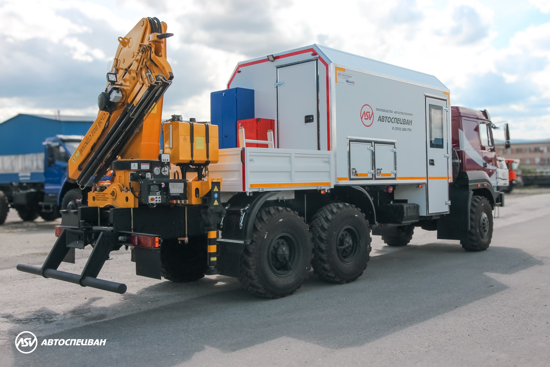 Мастерская передвижная с КМУ XCMG SQZ105.4 на шасси Урал 4320-4972-80(Е5) 2